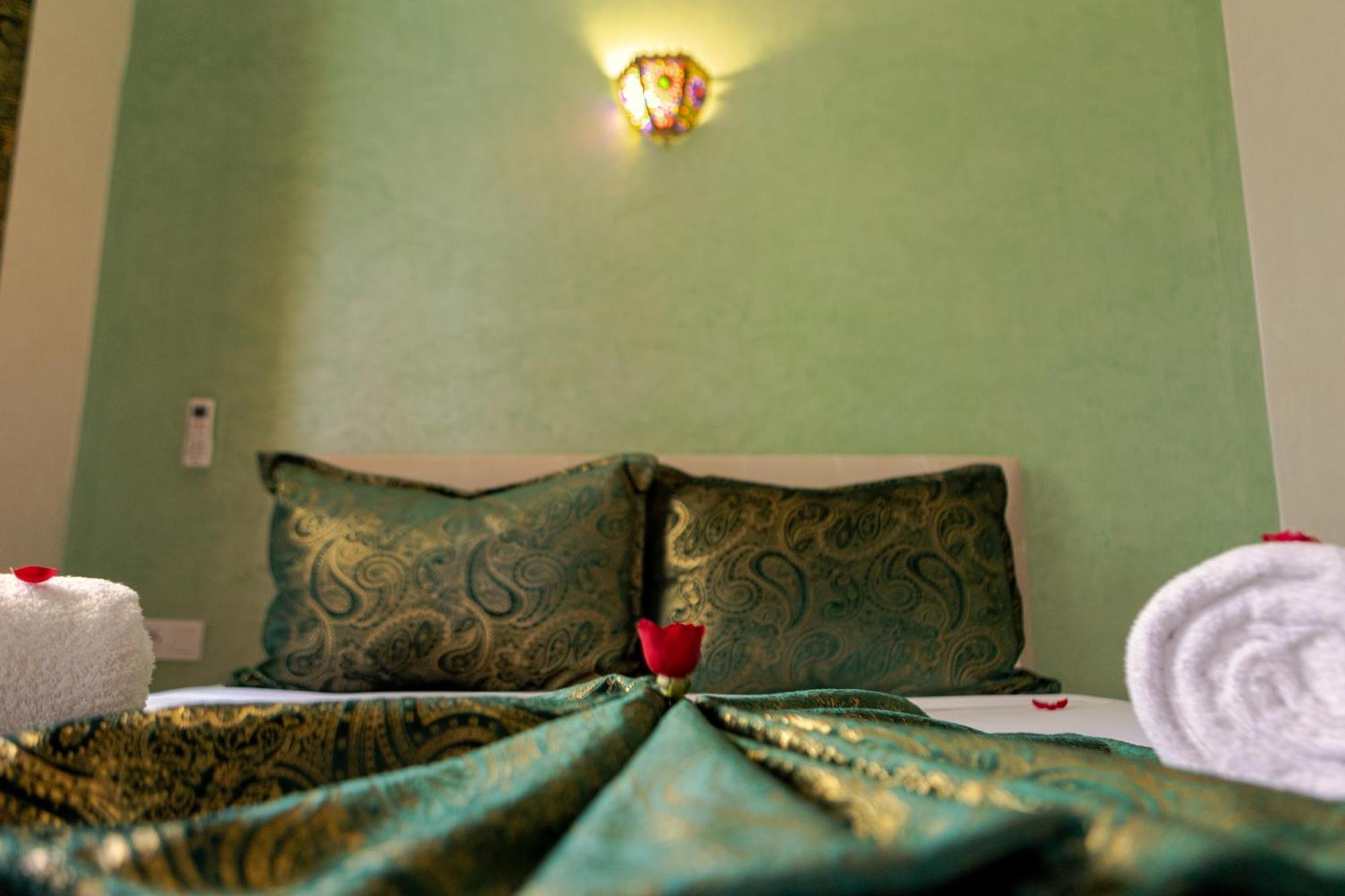 Riad Petite Rose Marrakesh Esterno foto